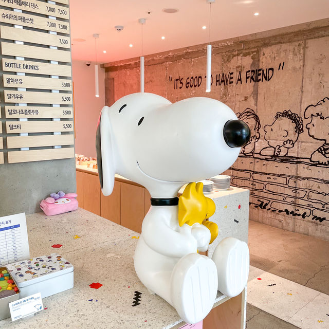 釜山美食｜海雲台史努比咖啡廳Snoopy Place