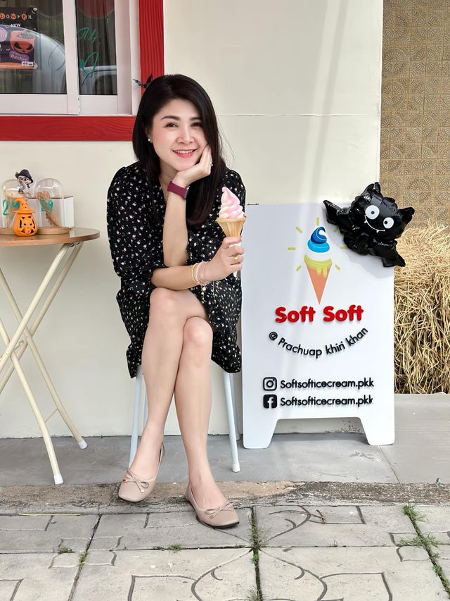 ร้านไอติม soft soft สุดคิ้วท์ 🍦😋