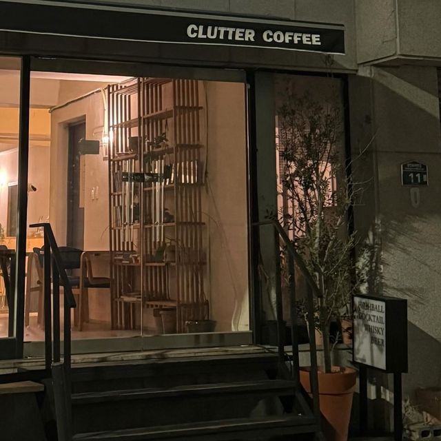 Clutter Coffee：溫馨舒適的咖啡店