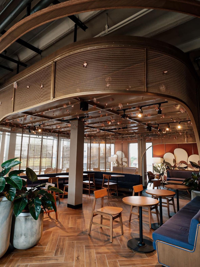 Starbucks Reserve™  นิมมาน เชียงใหม่ 