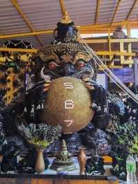 Wat Nong Oo重現佛教神話和泰國民間傳說