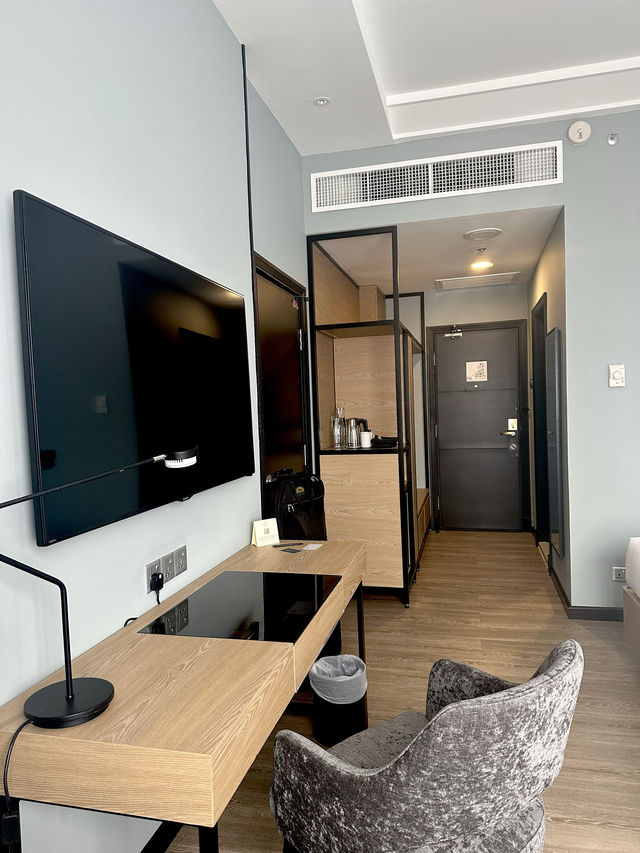 Aesthetic & Innovative room arrangement at AC