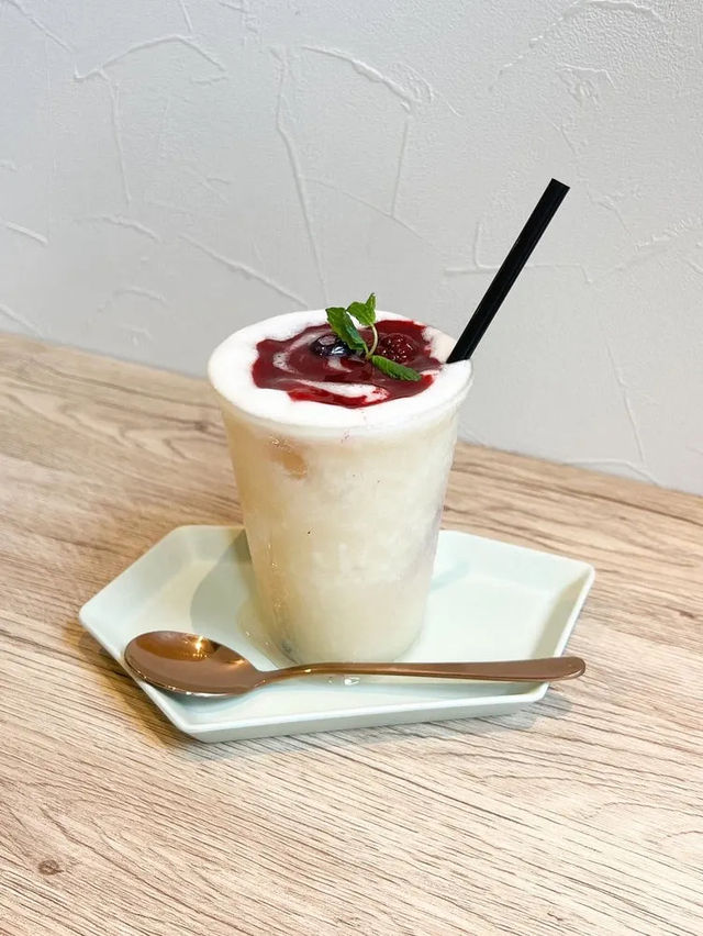 【福岡カフェ】フルーツとチーズケーキのコラボが楽しめる！