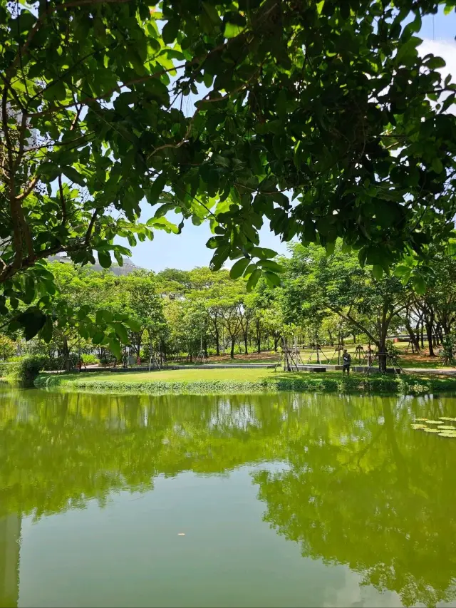 朱拉隆功百年紀念公園