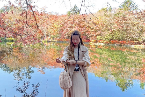 軽井沢紅葉のリフレクション！雲場池 | Trip.com 軽井沢