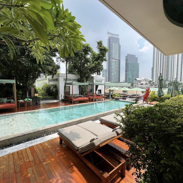 曼谷文華東方酒店：豪華河畔度假村，享受迷人景觀