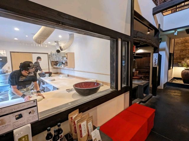 日本京都-北山區在地的人氣蕎麥麵店：北山樓