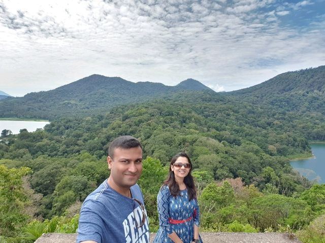Discover the Breathtaking Beauty of Twin Lake Viewpoint In Bali