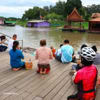 อุทัยธานี ที่เที่ยว - ที่กิน ริมแม่น้ำสะแกกรัง