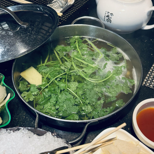 🥢不倒翁中日火鍋料理