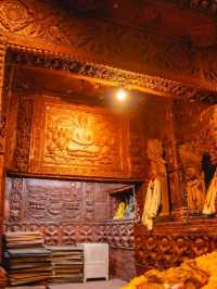 unseen ลพบุรี เดินขึ้น ปราสาท รวมรอยพระพุทธบาท 