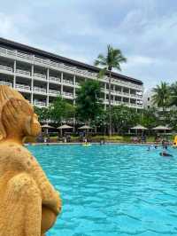 ที่นี่ The Regent Cha Am Beach Resort
