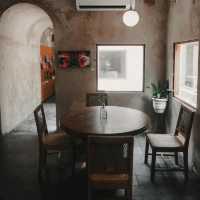 OETAMA COFFEE | COFFEE SHOP WITH TAMANSARI VIBE IN YOGYAKARTA