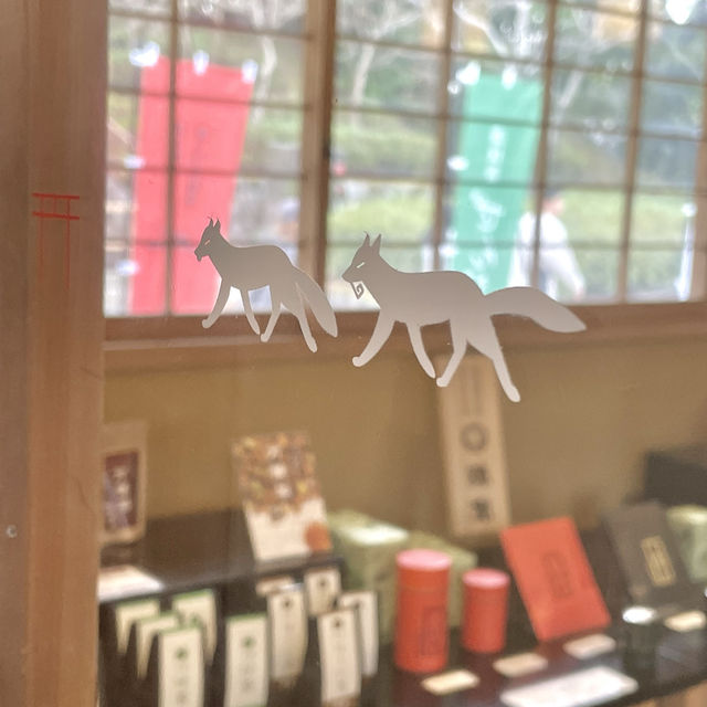 伏見稲荷大社モチーフのパフェ⛩️🦊
