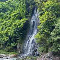 「天野川之滝」：隱秘寶地，快樂時光