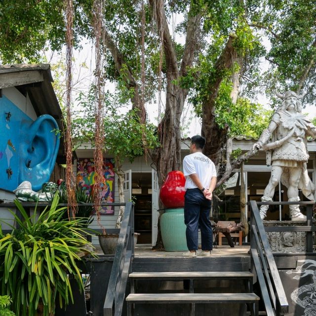 ปักหมุดสายอาร์ตที่ 'บ้านศิลปินหัวหิน' กันครับ
