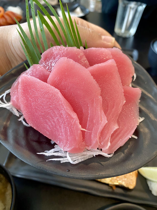 🍣Tsunami Sushi Buffet 🌊