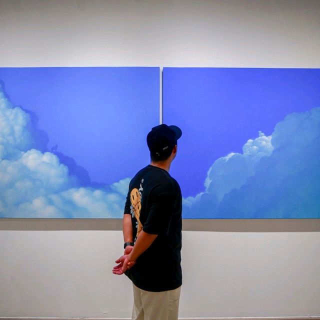 ไปดู Surrealism Art ที่ Joyman Gallery กัน