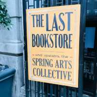 la 뜻밖의 포토존 , 더 라스트 북스토어(the LAST BOOKSTORE) 📚