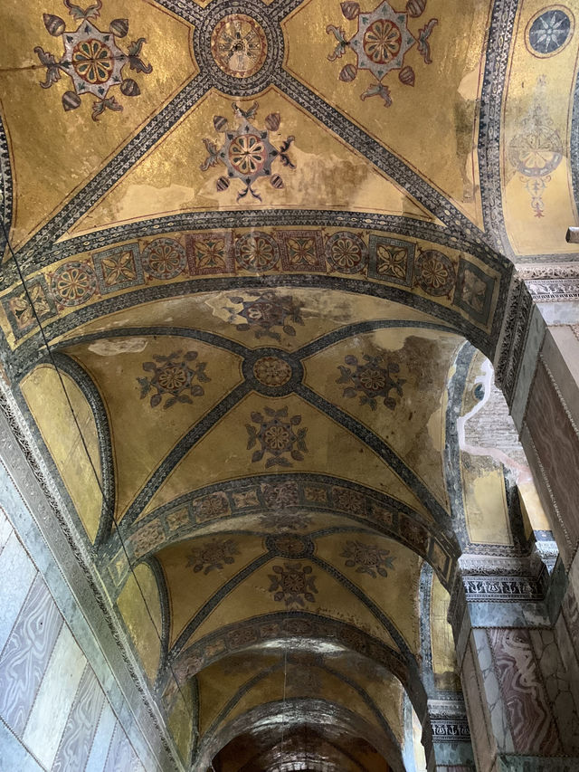 Exploring the Timeless Majesty of Hagia Sophia: A Journey Through Byzantine Splendor