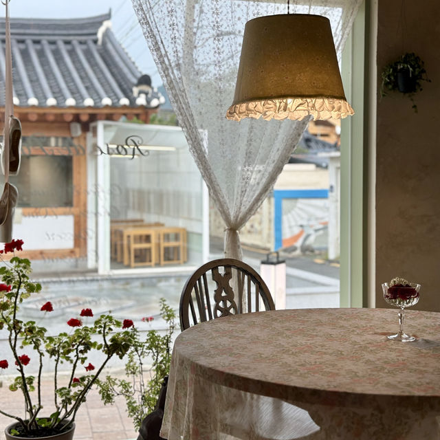 경주에서 파리 감성을 느낄 수 있는 애견동반 카페🌼