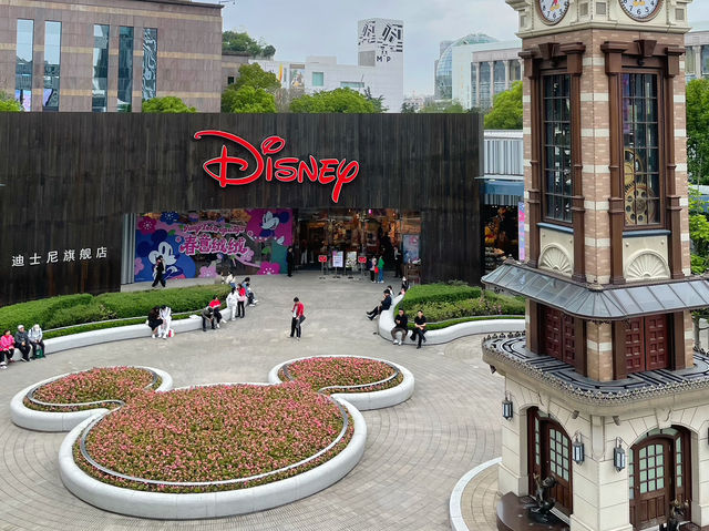  Disney Store ช็อปที่สาวกดิสนีย์ห้ามพลาด! 🏰🎆