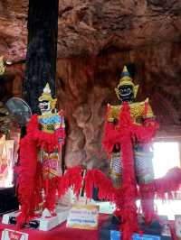 ชมวัดสวย ถ้ำงาม ที่วัดมณีวงศ์ นครนายก