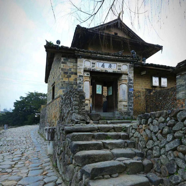 饒平土樓：客家文化的趣味🏰🌾