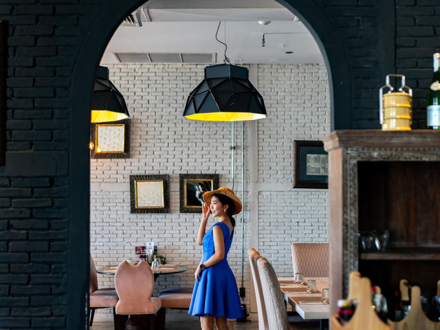 ISOLA PHUKET ร้านอิตาเลี่ยนชิลๆ วิวเรือยอร์ช