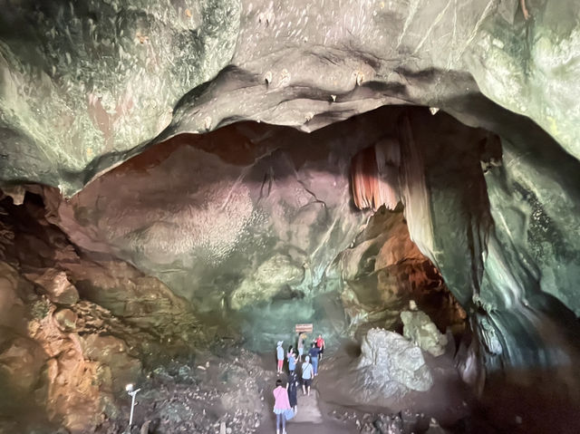 泰國攀牙府 大自然的修行場 Wat Suwan Khuha วัดสุวรรณคูหา