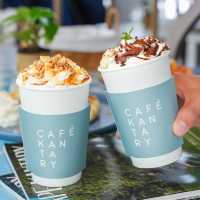 Café Kantary by the Sea