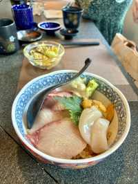 【中環】一緒一番酒場：開放式廚房，品嘗碎切刺身壽司丼