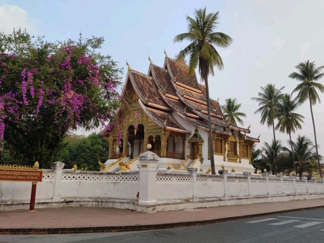 Haw Phra Bang พอพระบาง พิกัดเที่ยวหลวงพระบาง