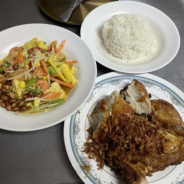 백종원 선생님의 방콕 치킨 맛집 <폴로 프라이드 치킨, ไก่ทอดเจ๊กี>
