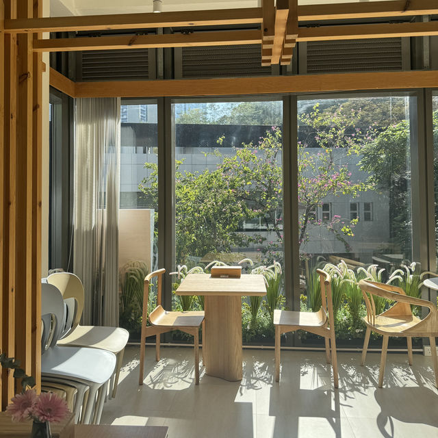 高山劇場內嘅高質cafe