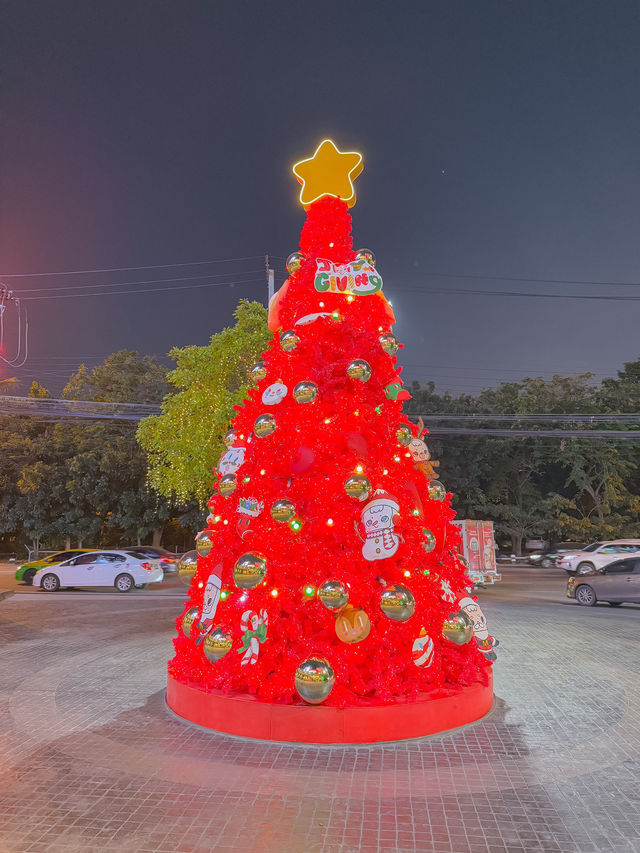 Christmas Light ที่ The Mall Lifestore Bangkae 🎄