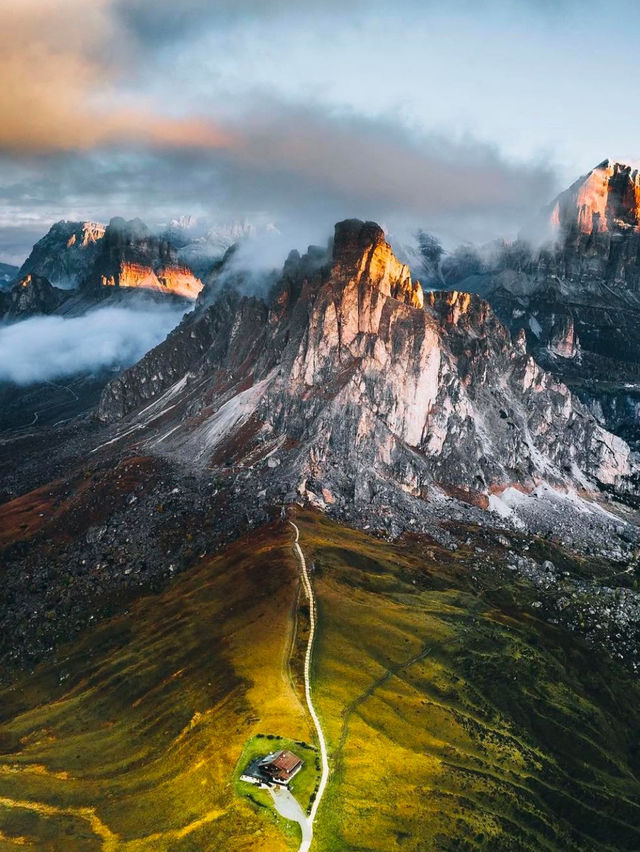 A Perfect Day Exploring the Dolomites: A Mountain Adventure