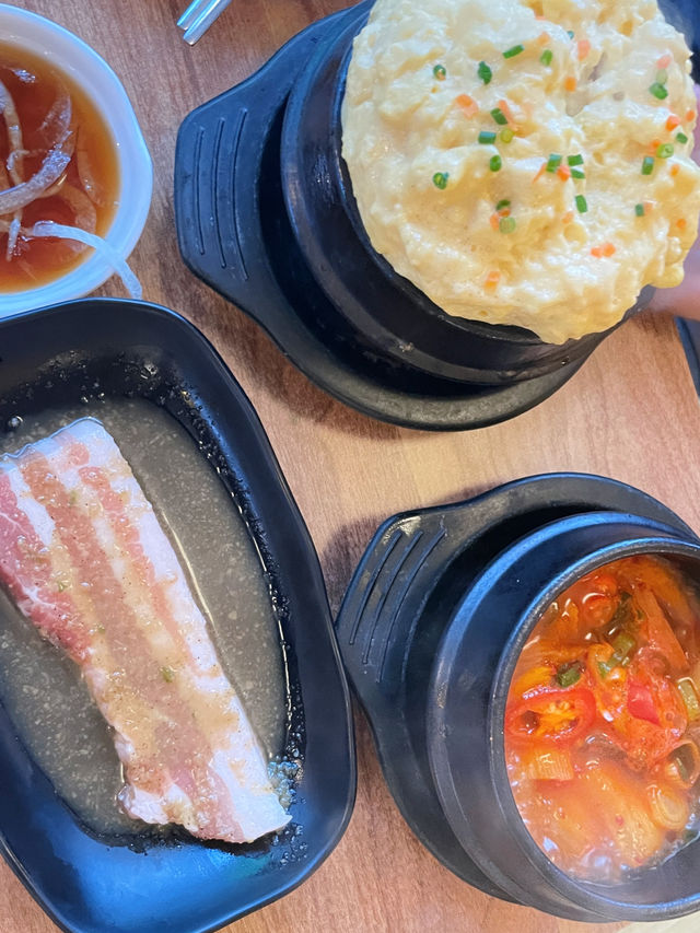 KOREA HOUSE | บุฟเฟต์ปิ้งย่างเกาหลี ร้านลับ! 🇰🇷
