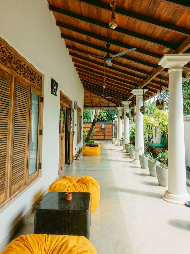 清潔感溢れるゲストハウス、Sixth Sense Hostel🛏️🇱🇰