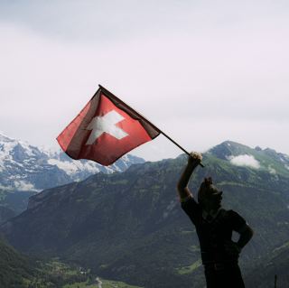 Interlaken là thị trấn không thể bỏ qua đối với du khách bắt đầu từ Jungfraujoch của Thụy Sĩ