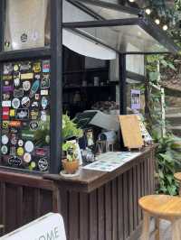 Claai Cafe'& Eatery