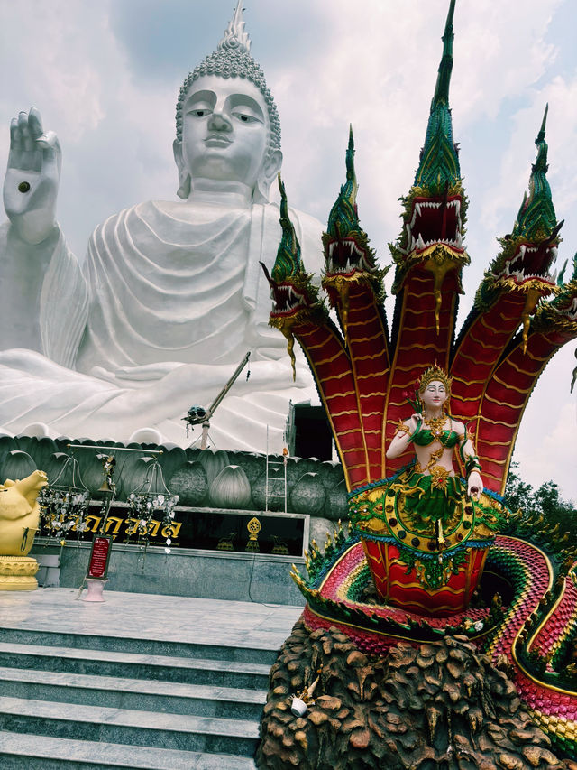 ขอพรท้าวเวชสุวรรณโณองค์ใหญ่ |ปราจีนบุรี🌸