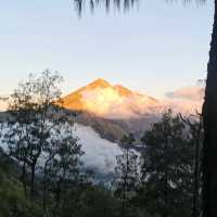 Adventerous Rinjani 3D hike