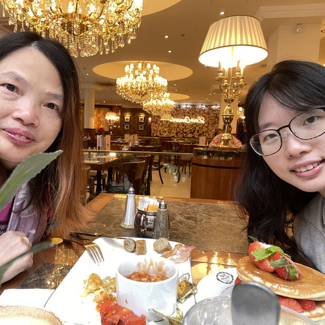 ☕🎶 **Concerto Cafe**：倫敦隱藏版的優雅咖啡時光！ 