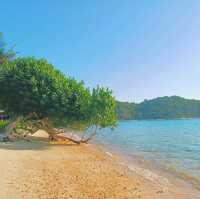 泰國沙美島非常漂亮的海灘景點:Ao prao beach，適合拍照📸打卡游泳