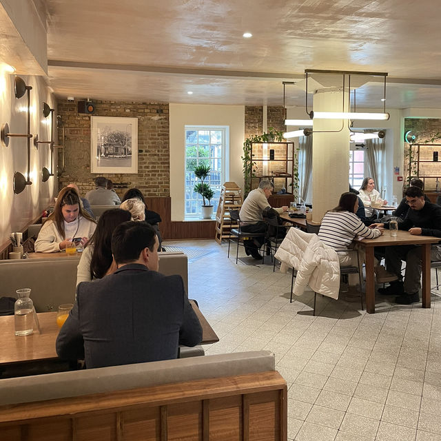 【ロンドン】タワーブリッジ近くにあるおしゃれなカフェ🇬🇧☕️