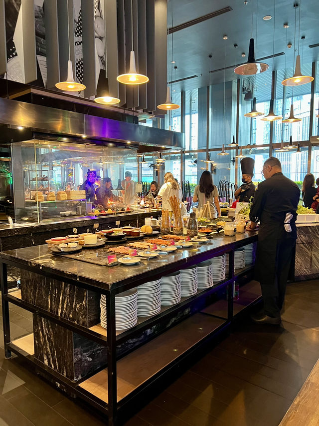 Delicious and Vibrant Breakfast Buffet at W Kuala Lumpur🩷