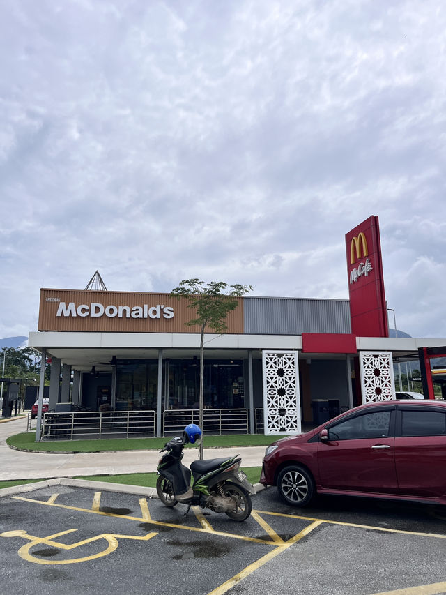 McDonald's Pit Stop: A Tasty Break at Perhentian Gua Musang