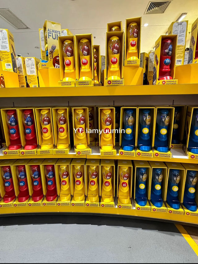 สาวก ช็อคโกแลต M&M 🍫ห้ามพลาด - เซี่ยงไฮ้