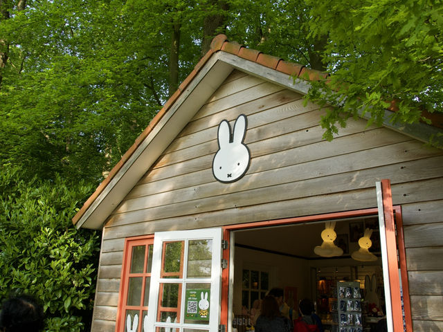 春限定｜キューケンホフ公園のチューリップ畑